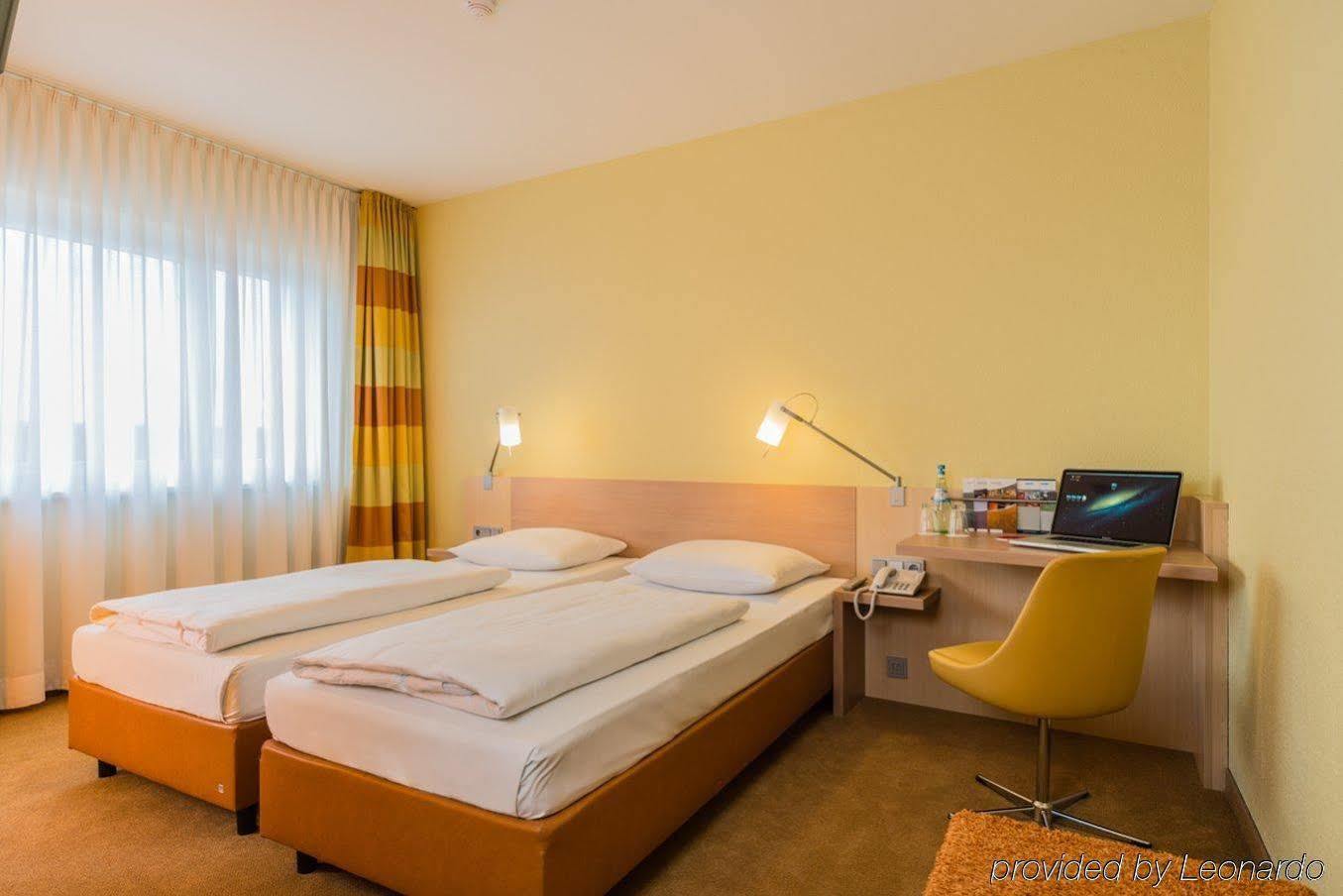 Acomhotel Muenchen-Haar Haar  Exterior photo